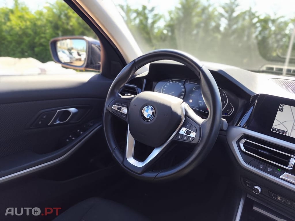 BMW 318 d Touring Auto