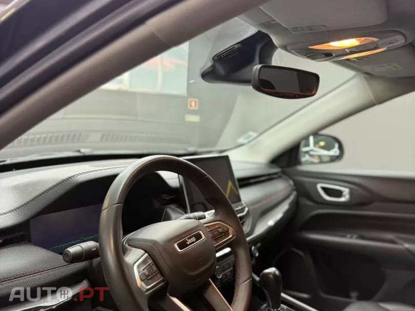 Jeep Compass 1.3 TG Trailhawk