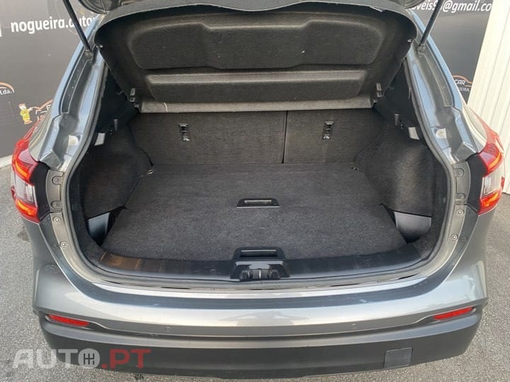 Nissan Qashqai 1.5 dCi N-Connecta DCT