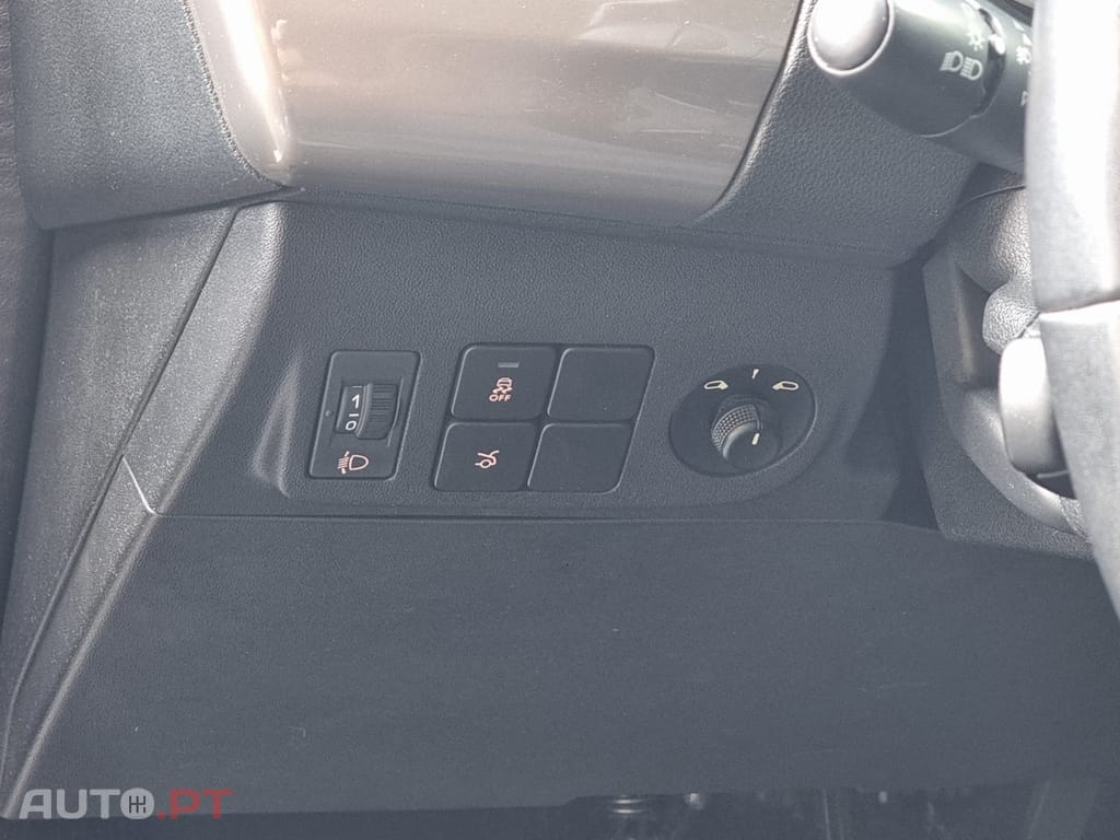 Citroen C-Elysée 1.2 VTi Exclusive