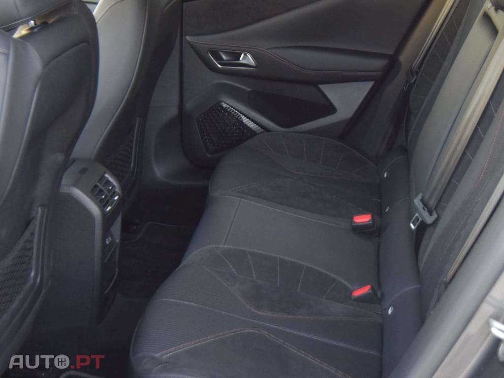 DS DS4 E-Tense Performance Line EAT8