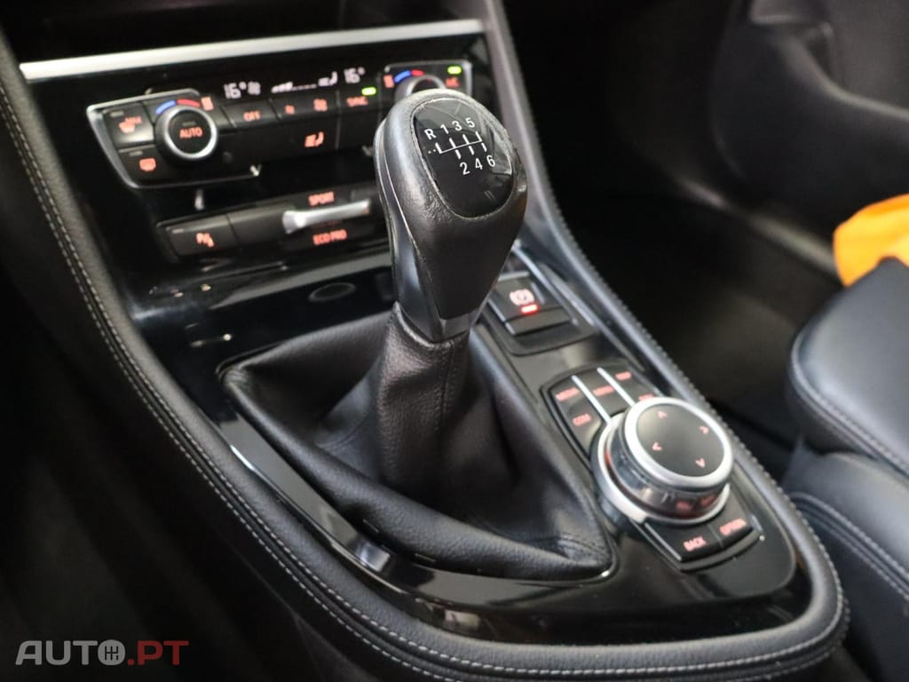BMW 216 d Auto Line sport