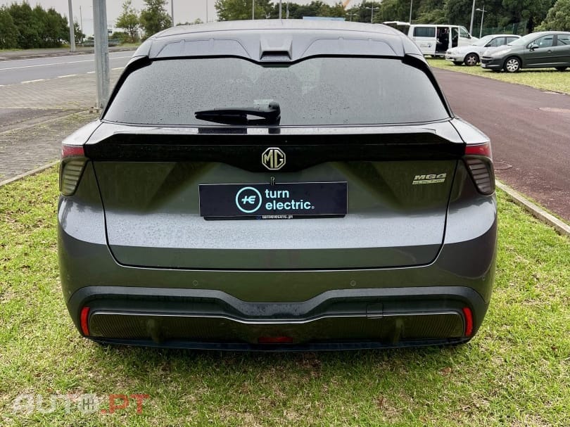 MG MG4 64 kWh Comfort