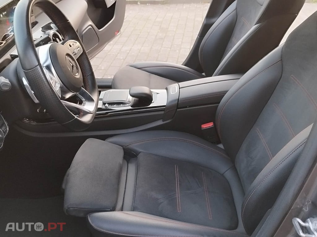 Mercedes-Benz A 250 e AMG Line