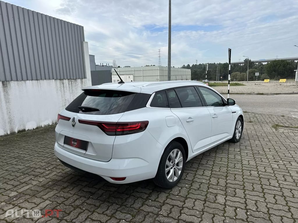 Renault Mégane Sport Tourer 1.5 Blue dCi Intens