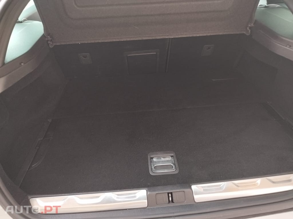 Citroen DS5 2.0 HDi Hybrid4 So Chic CMP6