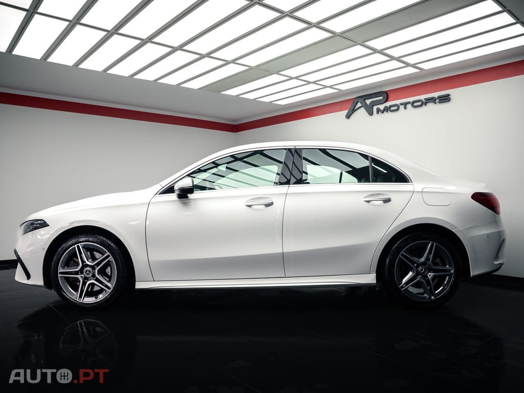 Mercedes-Benz A 250 e AMG Line