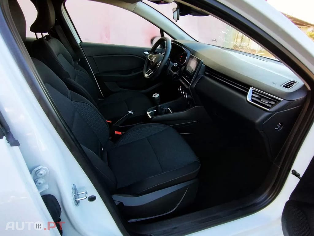 Renault Clio 1.0 TCe Business