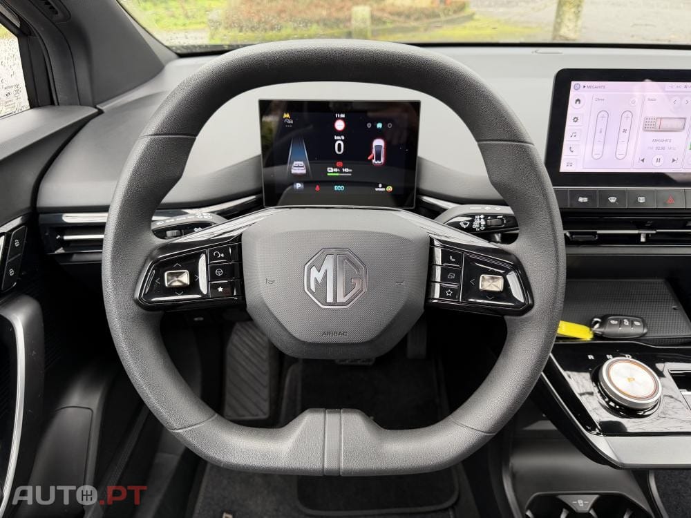 MG MG4 51 kWh Standard