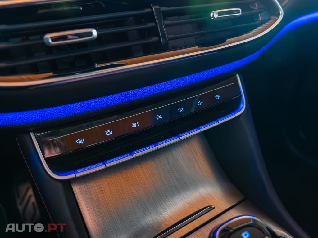 MG EHS 1.5 T-GDI Plug-in Hybrid Luxury