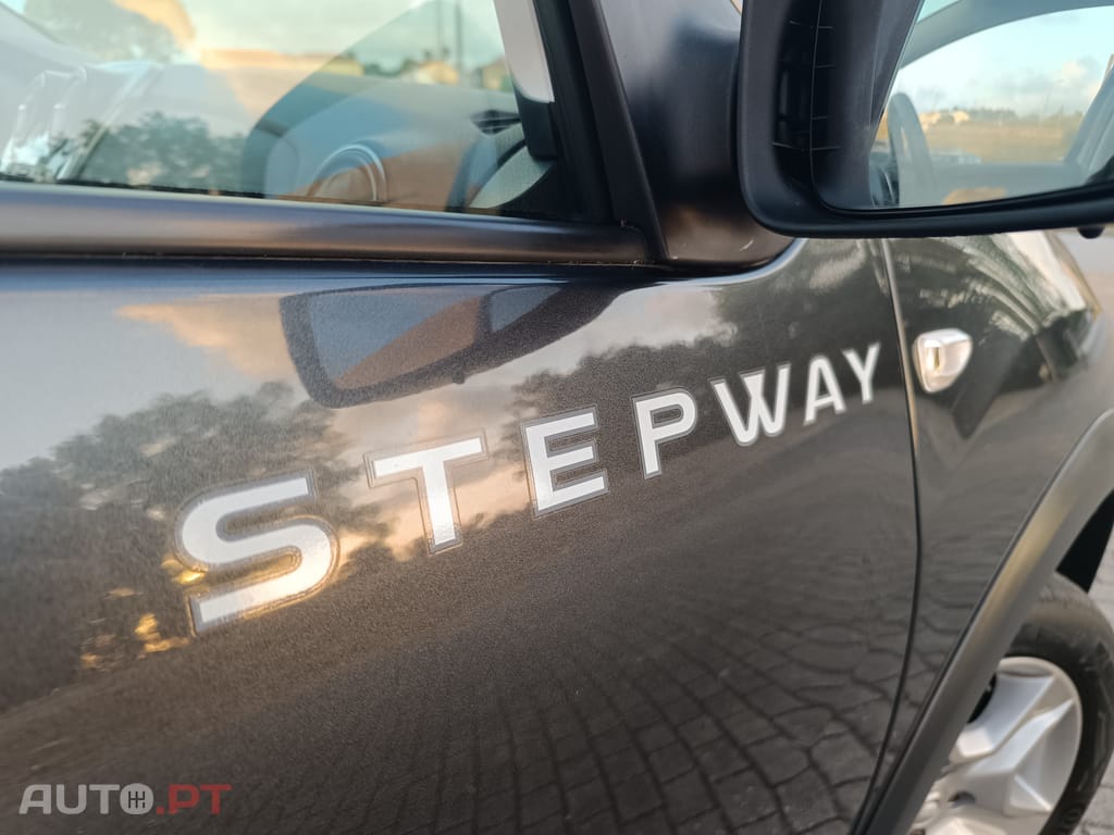 Dacia Logan MCV 0.9 TCe Stepway - Nacional