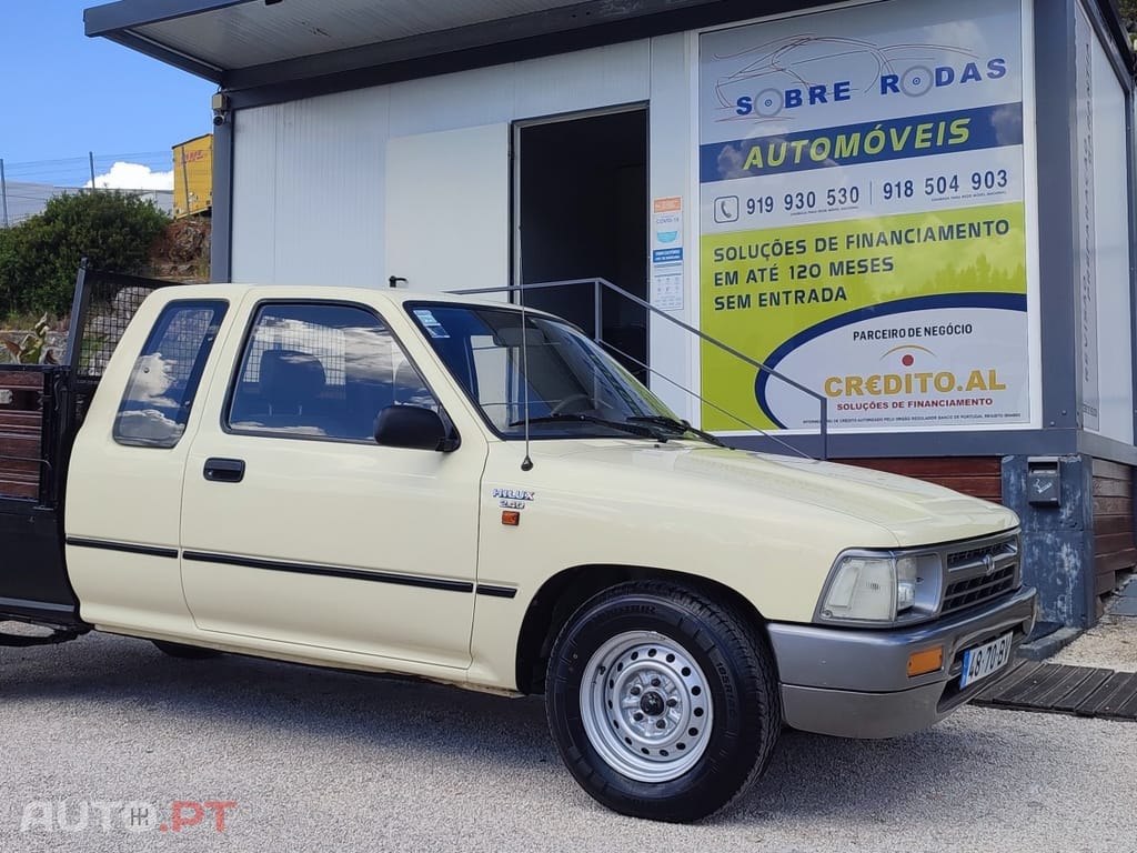 Toyota Hilux 2.4 D LN150LT C.Extra