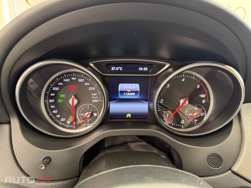 Mercedes-Benz CLA 180 d Urban