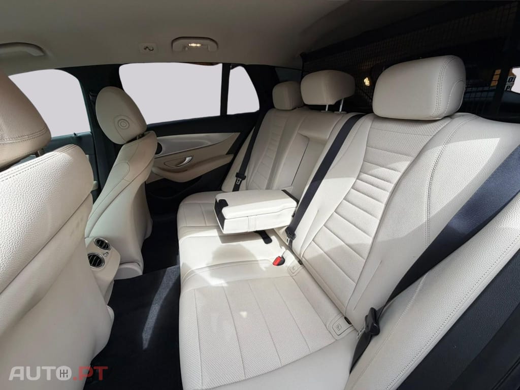 Mercedes-Benz E 300 De Avantgarde