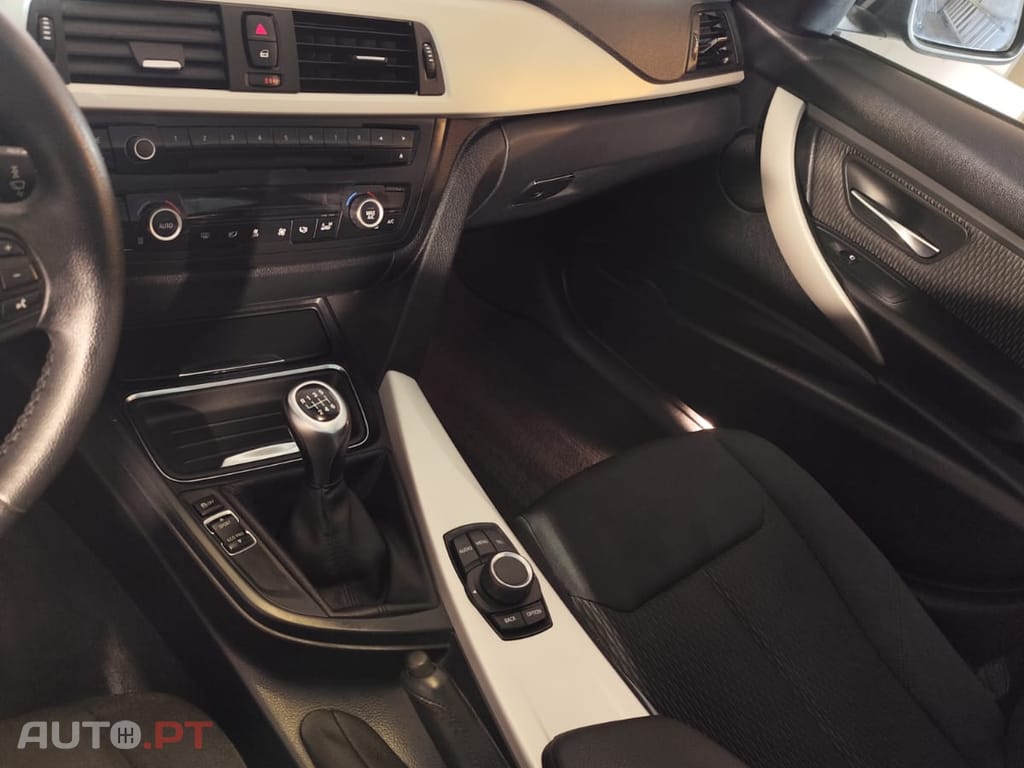 BMW 318 xDrive Touring (F31)