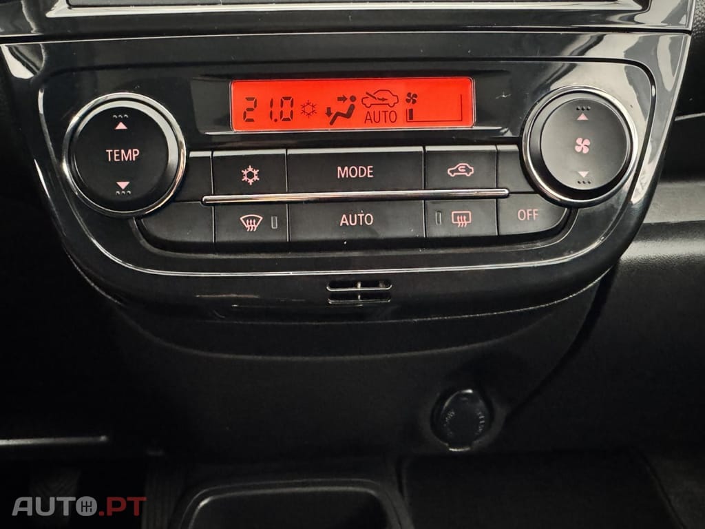 Mitsubishi Space Star 1.2 Connect Edition