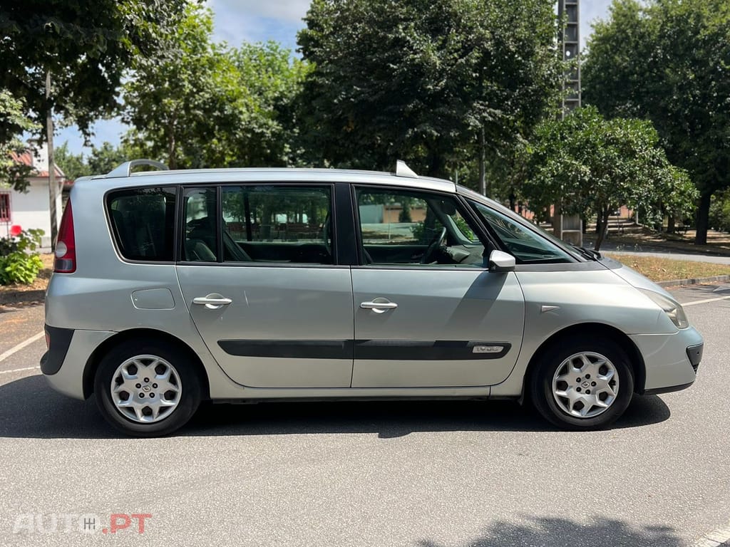 Renault Espace 1.9 dCi Confort 6L