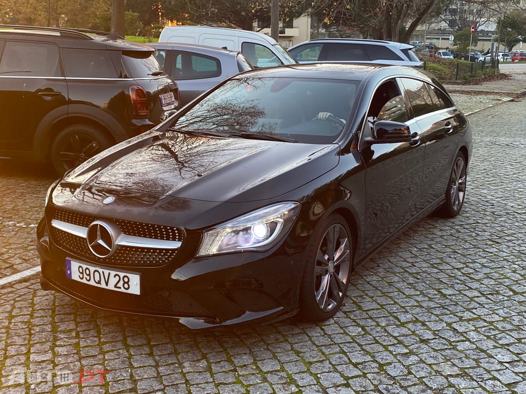 Mercedes-Benz CLA 180 Urban