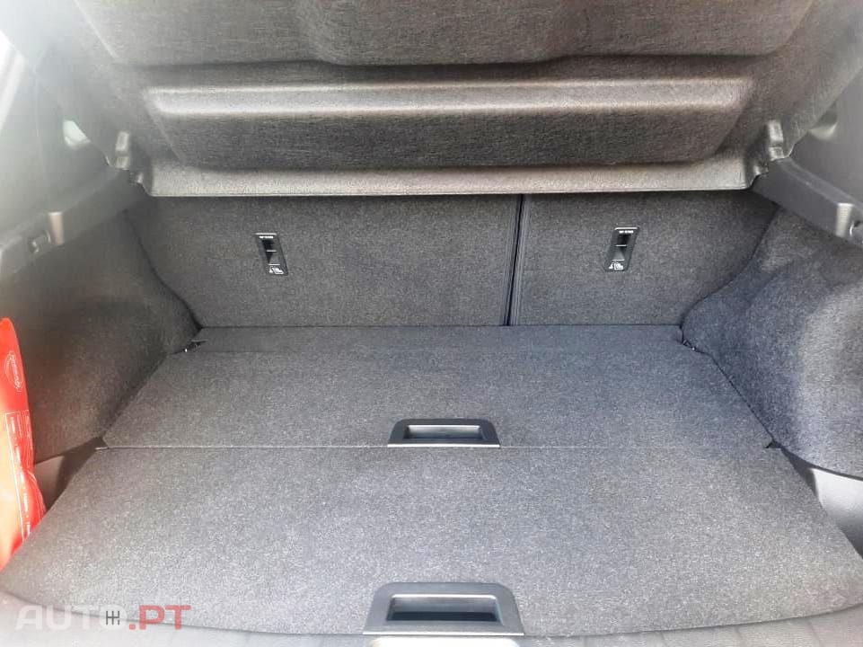 Nissan Qashqai 1.5 dCi 360 S 110cv / 198€ mês