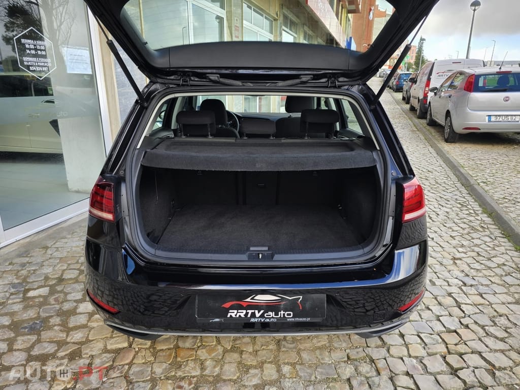 Volkswagen Golf 1.0 TSI Life