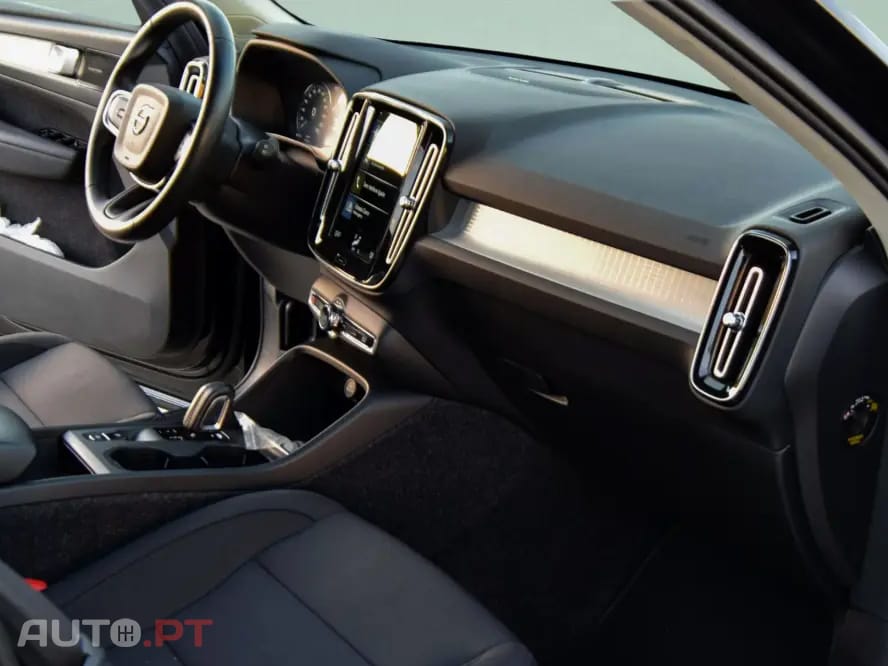 Volvo XC40 1.5 T5 PHEV Inscription Expression