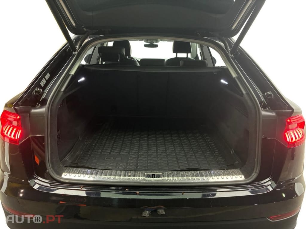 Audi Q8 50 TDI Tiptronic Quattro Extended