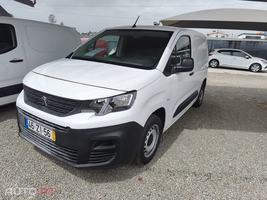 Peugeot Partner 1.6 BlueHdi L1 (3 Lug)