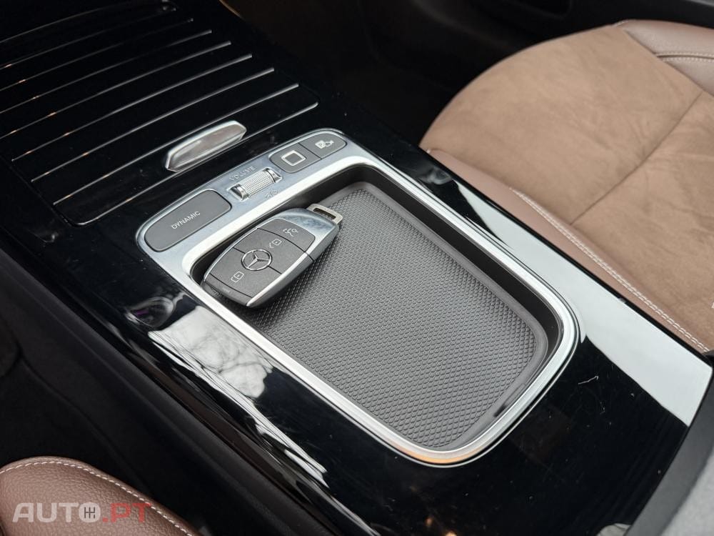 Mercedes-Benz CLA 250 e 8G-DCT AMG Line Advanced Plus