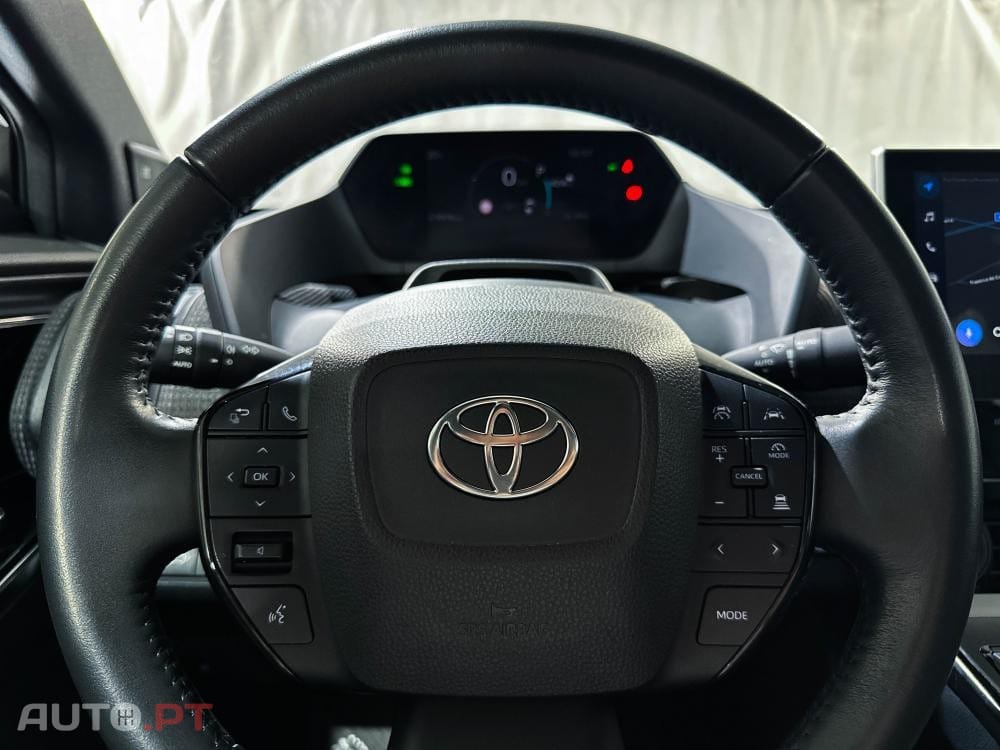 Toyota bZ4X 71,4 kWh Premium AWD