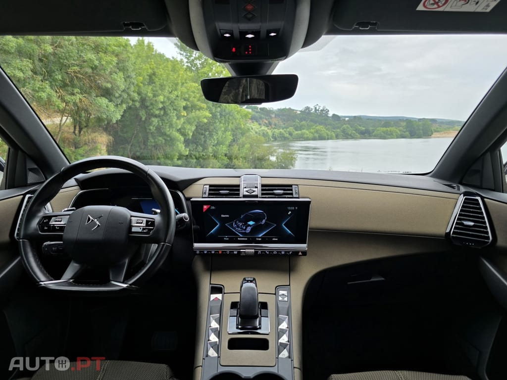 DS DS7 Crossback E-Tense Bastille+ EAT8