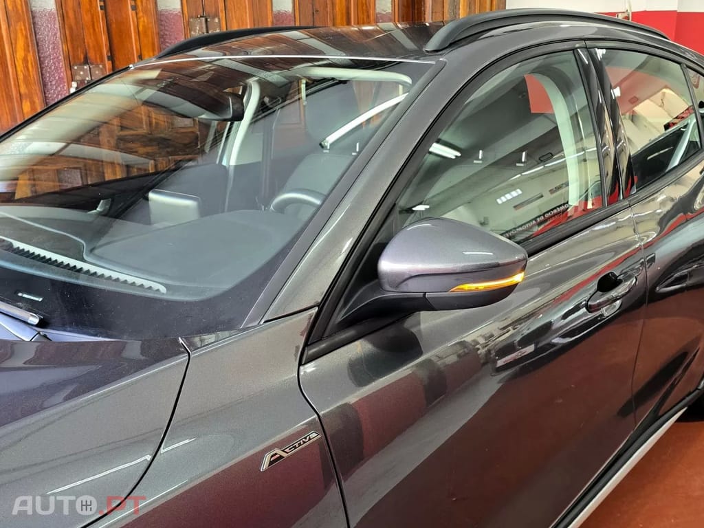Ford Focus 1.0 EcoBoost Active Aut. — fotografia 11