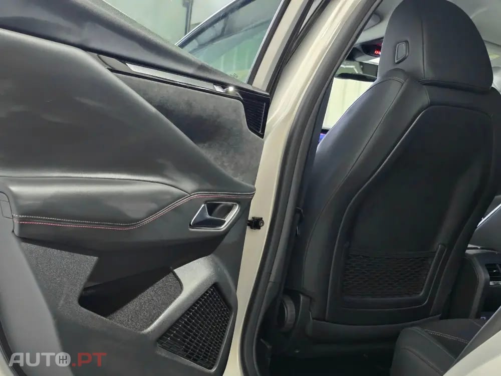 DS DS4 E-TENSE 225 PERFORMANCE LINE+