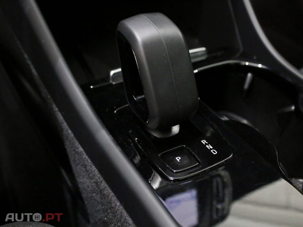Volvo C40 Recharge Extended Range Core