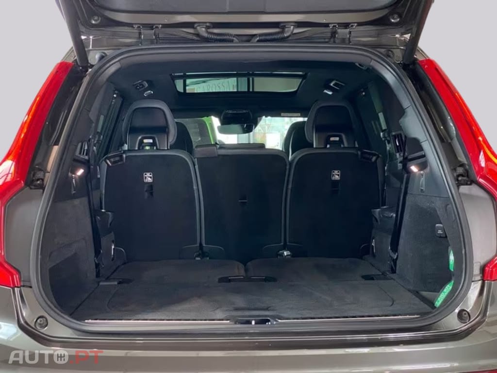 Volvo XC90  T8 AWD I.V.A DEDUTIVEL