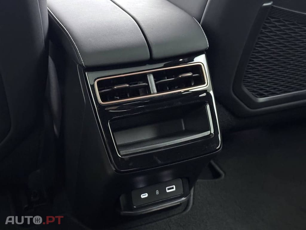 Zeekr 001 Performance AWD
