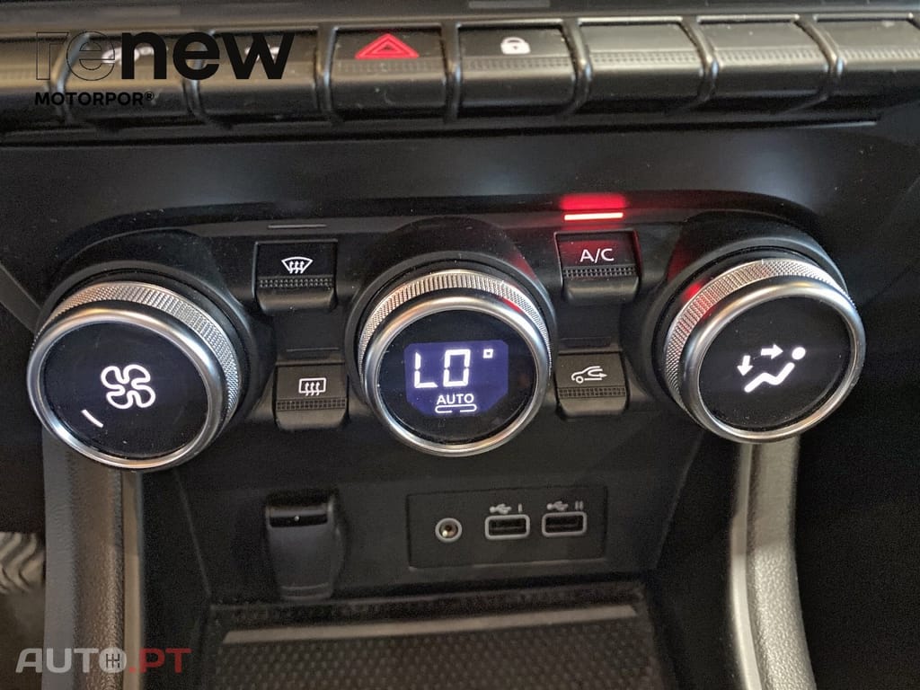 Renault Captur 1.0 TCe Techno Bi-Fuel