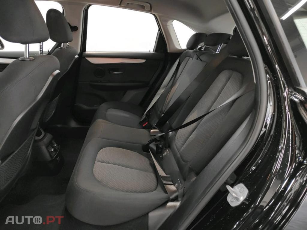 BMW 225 iPerformance