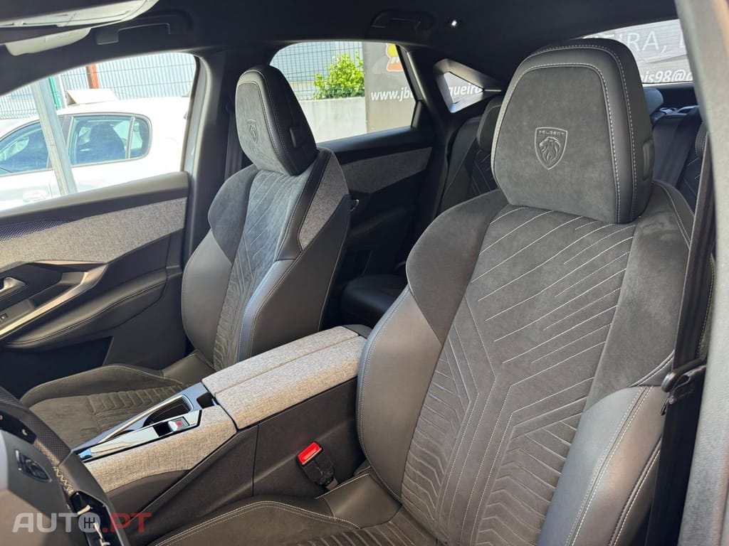 Peugeot E-3008 73 kWh GT