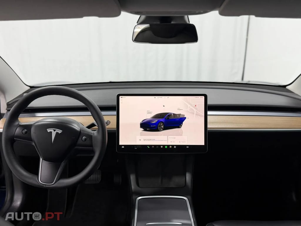 Tesla Model 3 Tracção traseira