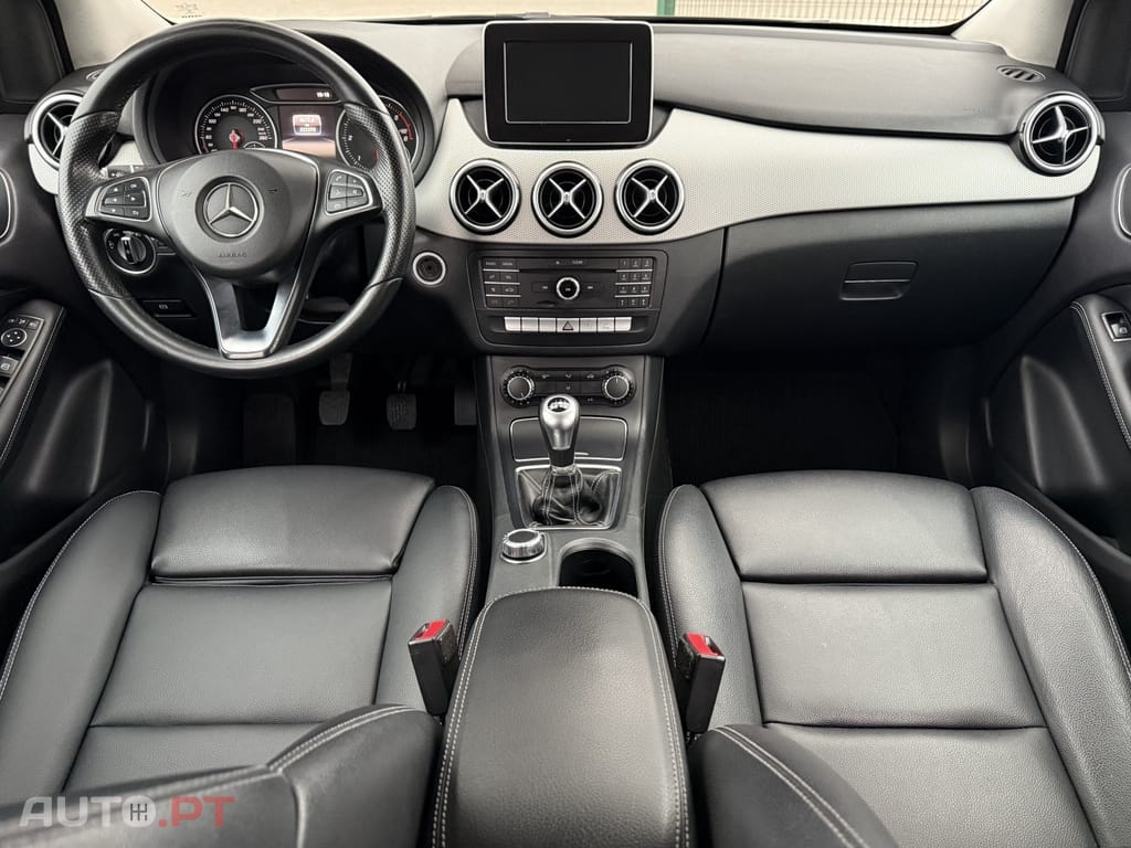 Mercedes-Benz B 180 d Style