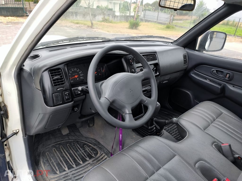 Mitsubishi L200 2.5TDI 4X4