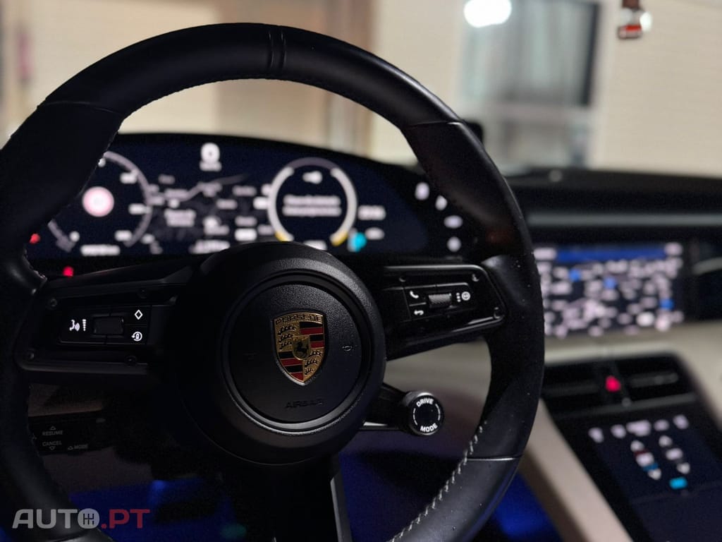 Porsche Taycan CT 4
