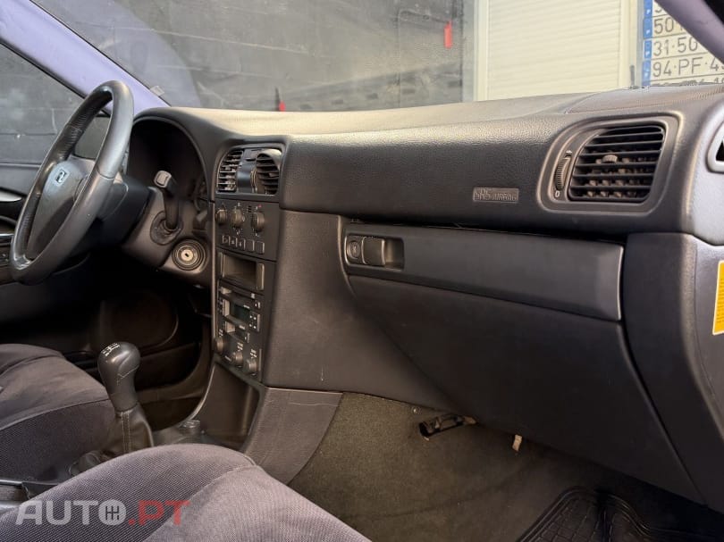 Volvo V40 1.9 D CR