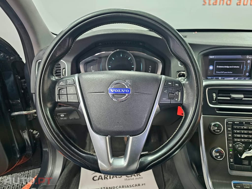 Volvo V60 2.4 D6 Summum AWD Phev
