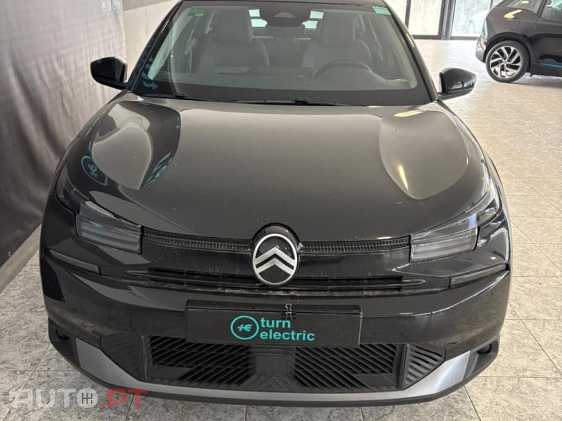 Citroen e-C4 136 PLUS