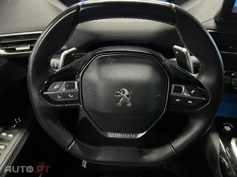 Peugeot 3008 1.6 Hybrid Allure Pack e-EAT8