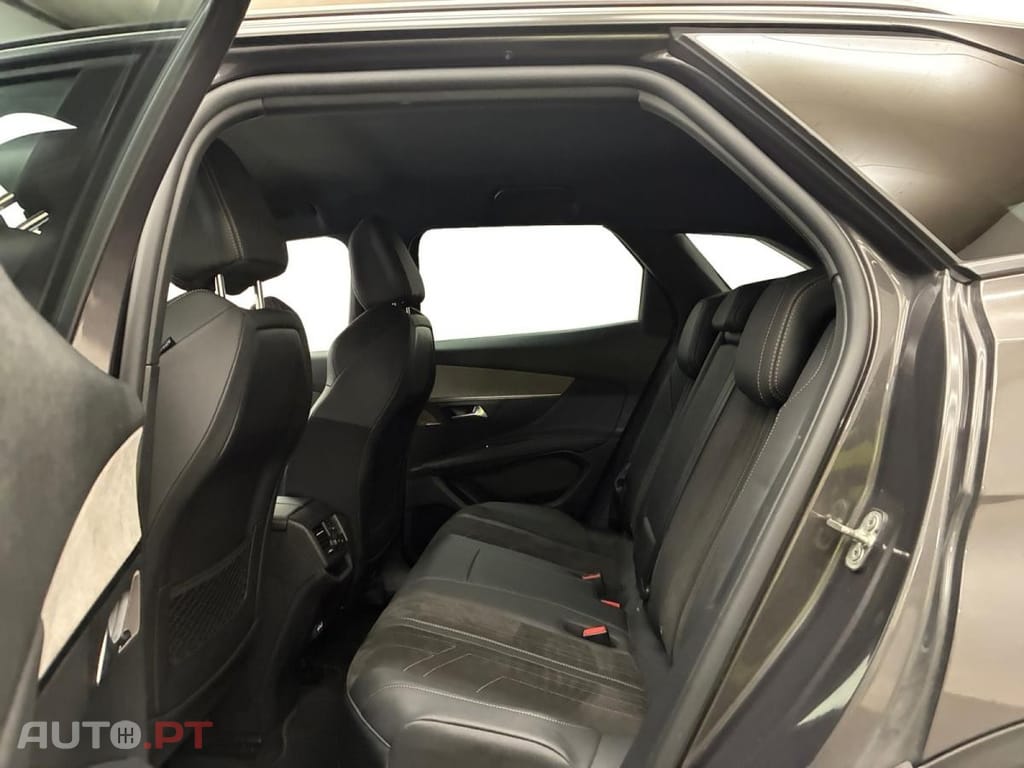 Peugeot 3008 1.6 Hybrid GT Pack e-EAT8