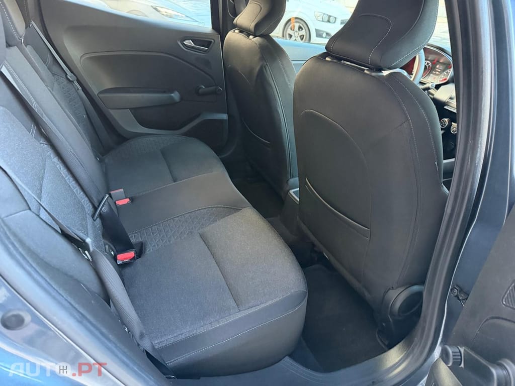 Renault Clio 1.0 TCe Intens Bi-Fuel