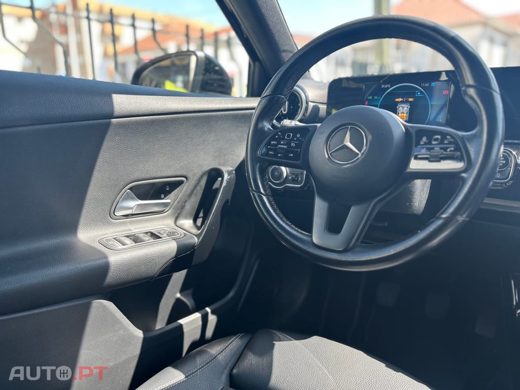 Mercedes-Benz A 180 D PROGRESSIVE