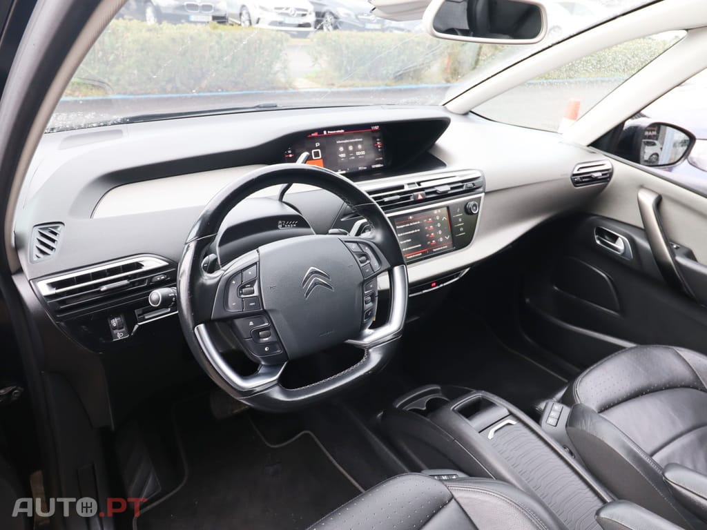 Citroen C4 SpaceTourer 1.5 BlueHDi Shine EAT8